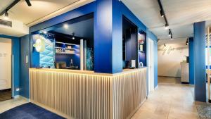 Vstupní hala nebo recepce v ubytování B&B Hotel München-Garching