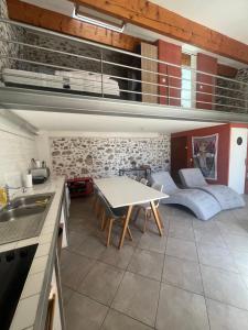 Fotografia z galérie ubytovania Duplex du Quartier Haut v destinácii Sète