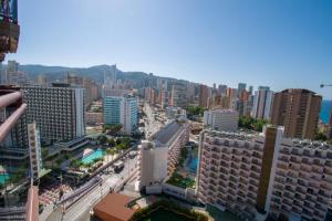 Nespecifikovaný výhled na destinaci Benidorm nebo výhled na město při pohledu z apartmánu