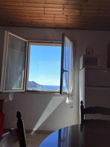A general mountain view or a mountain view taken from the holiday home