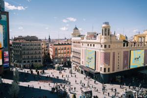 Nespecifikovaný výhled na destinaci Madrid nebo výhled na město při pohledu z penzionu + 91 fotografií