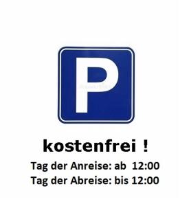 a blue parking sign with the words kostenitarian at Smile Hotel in Nürnberg