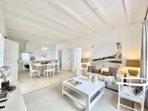 Posedenie v ubytovaní Casa Boticaria, bonito Paraíso Privado con jardín y Jacuzzi.