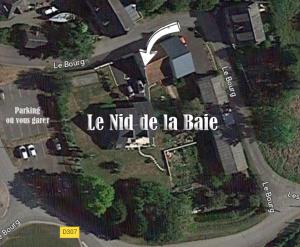 a map of a house with the words io mi lie in bake at Le Nid de la Baie in Crollon