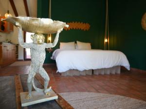 Postel nebo postele na pokoji v ubytování Serra Vida - A Place Of Presence