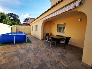 Patio alebo iná vonkajšia časť ubytovania Oasis de paz en el Campo de Gibraltar