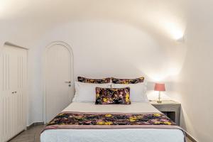 Ένα ή περισσότερα κρεβάτια σε δωμάτιο στο Ventus Paradiso Villa +81 φωτογραφίες