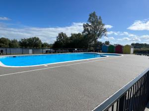 Imagen de la galería de Waterside Lodge, en South Cerney