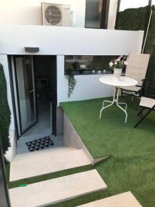 Fotografie z fotogalerie ubytování Precioso Apartamento nuevo con Jardín privado v destinaci Paracuellos de Jarama