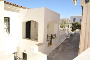 Foto dalla galleria di Panos House Andros ad Andro