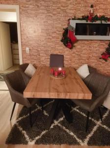 Imagen de la galería de Apartment mit 3 Zimmer, en Wolfratshausen 14 fotos más