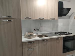 A kitchen or kitchenette at Casa Gioia