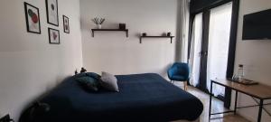 Postel nebo postele na pokoji v ubytování Guesthouse Tree Rooms Industrial