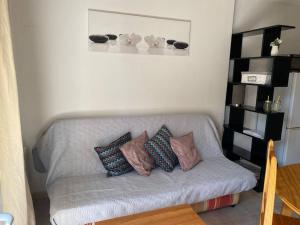 Istumisnurk majutusasutuses Appartement résidence Odalys mas des vignes
