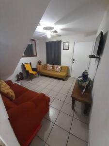 Ruang duduk di El farolito departamento completo 3 minutos de CAS/Visa/USA