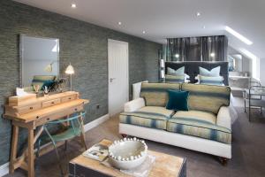 Foto da galeria de No33 THORNHAM BOUTIQUE SUITES em Thornham