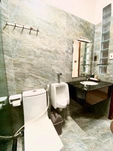 Phòng tắm tại Duy Thảo Hotel