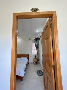 Ein Badezimmer in der Unterkunft Phương Thảo Motel (phòng đơn)