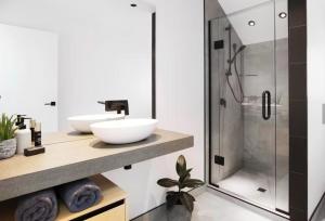 Ein Badezimmer in der Unterkunft Cardrona Black Diamond Apartment