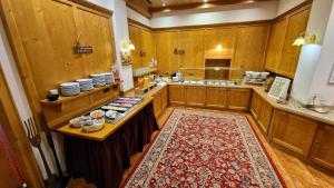 Das Alpin - Hotel Garni Guesthouse 주방 또는 간이 주방