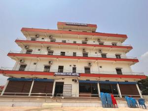Hoone, kus hotell asub +8 fotot