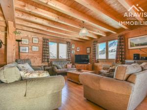 Gallery image of Magnifique chalet indépendant, 12-14 pers, 6 chambres, grande pièce de vie ! - FR-1-391-30 in Le Grand-Bornand