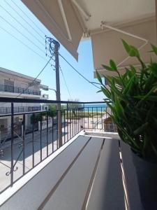 En balkon eller terrasse på Antonis apartment