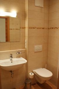 Łazienka w obiekcie Premium Appartements Di Bora