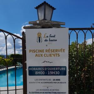 Certifikát, hodnocení, plakát nebo jiný dokument vystavený v ubytování Hotel Font De Lauro