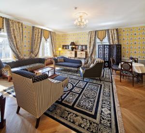 Część wypoczynkowa w obiekcie The Bonerowski Palace Boutique Hotel
