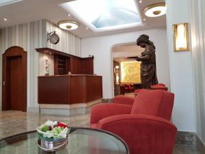 Posezení v ubytování Hotel Cardinal + 33 fotografií