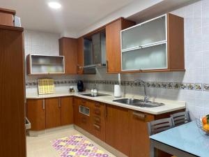 Kuchyňa alebo kuchynka v ubytovaní Apartamento próximo a la playa