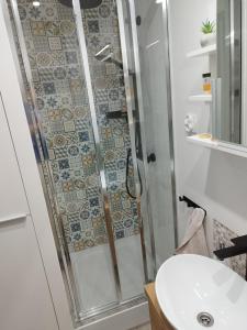 Kúpeľňa v ubytovaní Apartament w Lądku Zdroju przy Rynku