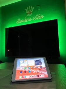 Fotografie z fotogalerie ubytování Sunluxvilla ,Heated Pool, IR Sauna v destinaci Kaštela