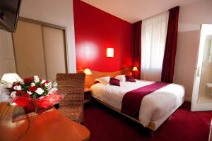 Giường trong phòng chung tại Le Clocher de Rodez Centre Gare