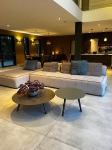 Fotografia z galérie ubytovania Maison contemporaine & piscine v destinácii Noves