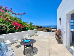 Balkón alebo terasa v ubytovaní Casa Boticaria, bonito Paraíso Privado con jardín y Jacuzzi.