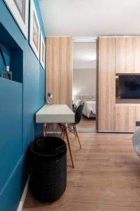 Gallery image of Contemporary Studio Apartment in Cape Town