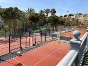 Fotografia z galérie ubytovania Cozy apartments nearly sea,tennis,bars and other v destinácii Málaga