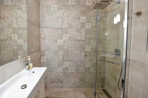 Ένα μπάνιο στο Apartament u Roberta Bieńka