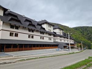 Nespecifikovaný výhled na hory nebo výhled na hory při pohledu z apartmánu
