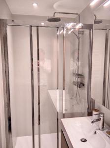 Łazienka w obiekcie Résidence Graziella Appartement 621