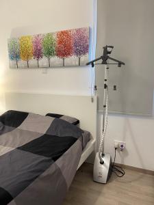 Postel nebo postele na pokoji v ubytování Unforgettable Experience in a Modern Apartment!