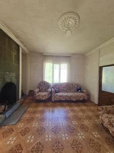 Fotografie z fotogalerie ubytování სახლი მდინარის პირას v destinaci Zeda Agara