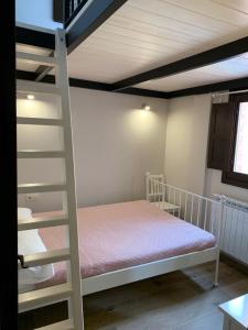 Cama o camas de una habitación en La Casa de los Molineros