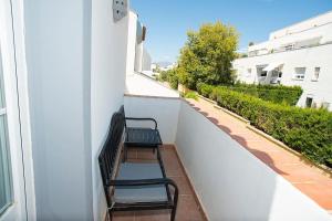 Balkón alebo terasa v ubytovaní Beautiful and Quiet Family Townhouse in Great Location