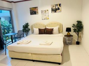 Posezení v ubytování Cocoon Omaya Guest House