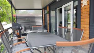 Fotografie z fotogalerie ubytování Mobile Home Livanda v destinaci Klenovica