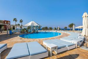 Hồ bơi trong/gần Lavanda Boutique Suites Tala Bay