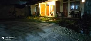 Afbeelding uit fotogalerij van Room 212 in Kuta Lombok